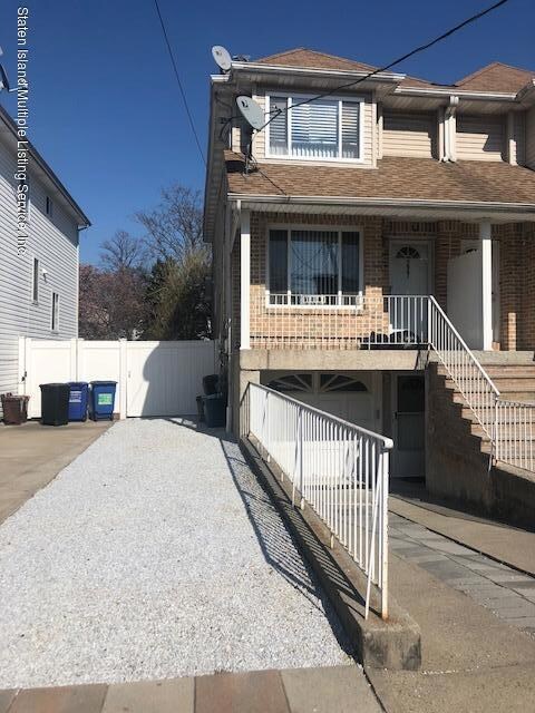 227 Dubois Ave, Staten Island, NY 10310 - photo 3