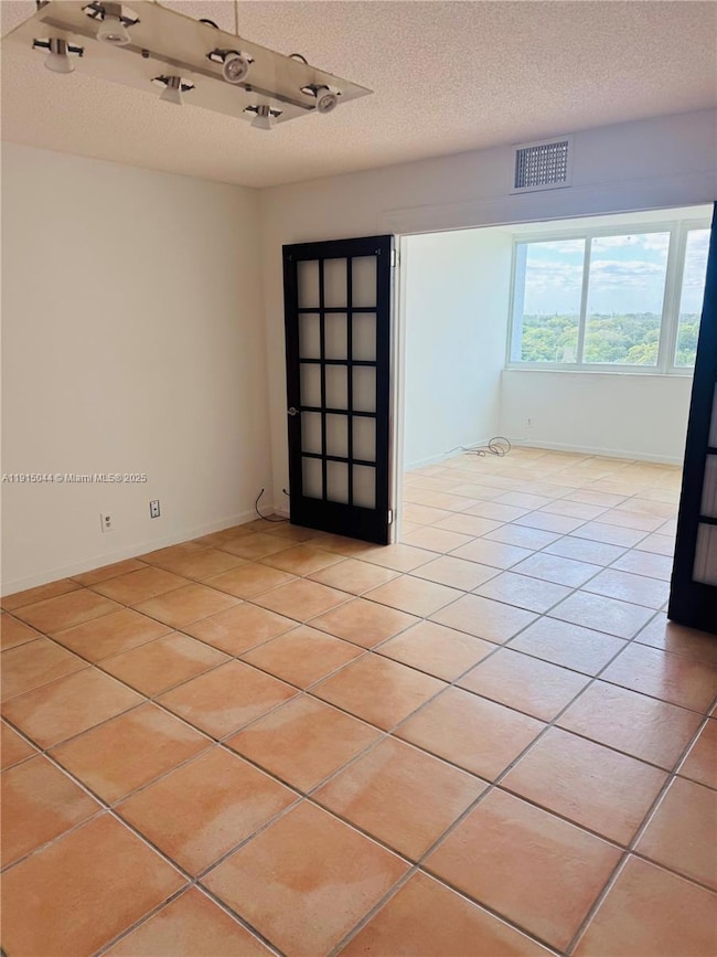 Palmetto Tower Apartments unit 805, Miami, FL 33156 - photo 3