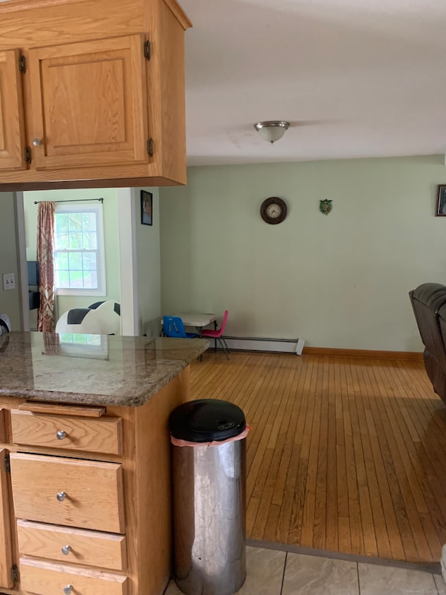 12 Drake Ct, South Windsor, CT 06074 - photo 3