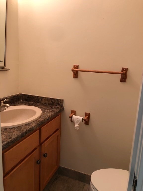 909 Windsor Dr unit 909, Framingham, MA 01701 - photo 6