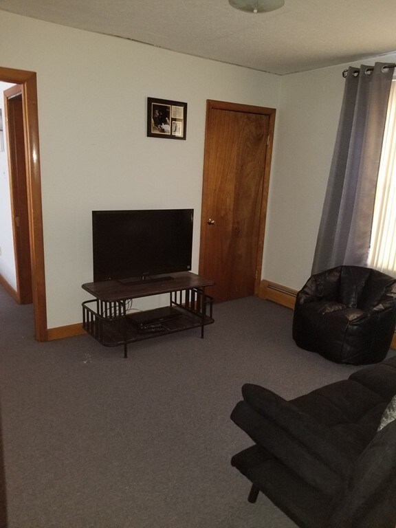 43 Avon St unit 1, Taunton, MA 02780 - photo 5