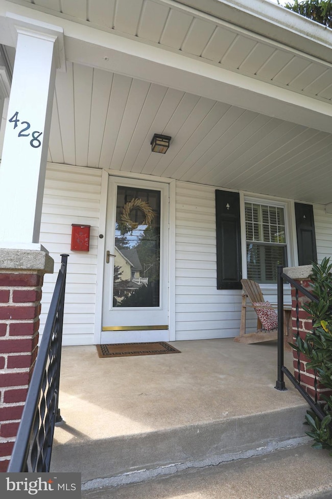 428 W Beechtree Ln, Wayne, PA 19087 - photo 2