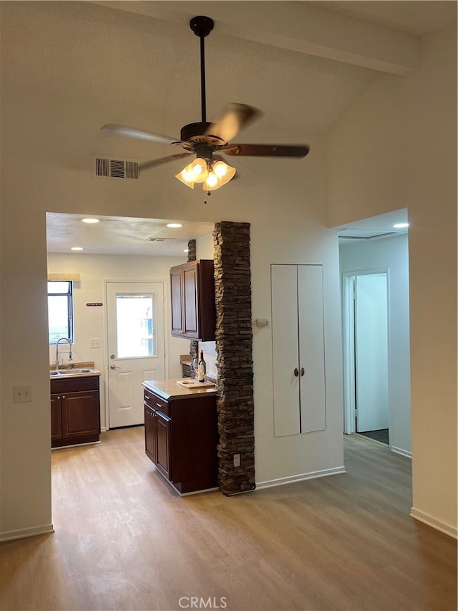 2230 E Avenue q4 unit 35, Palmdale, CA 93550 - photo 4