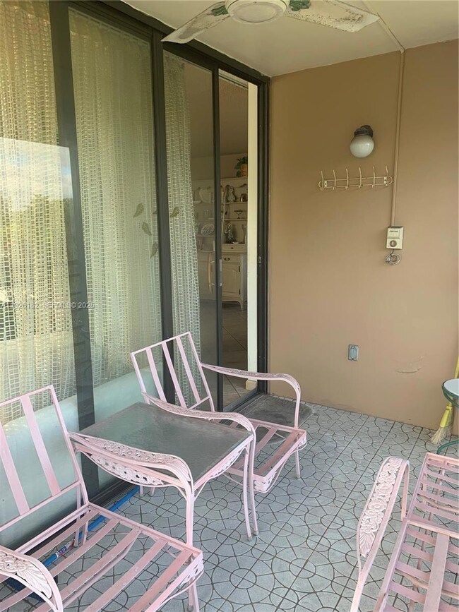 Park Place unit 505, Pembroke Pines, FL 33026 - photo 5