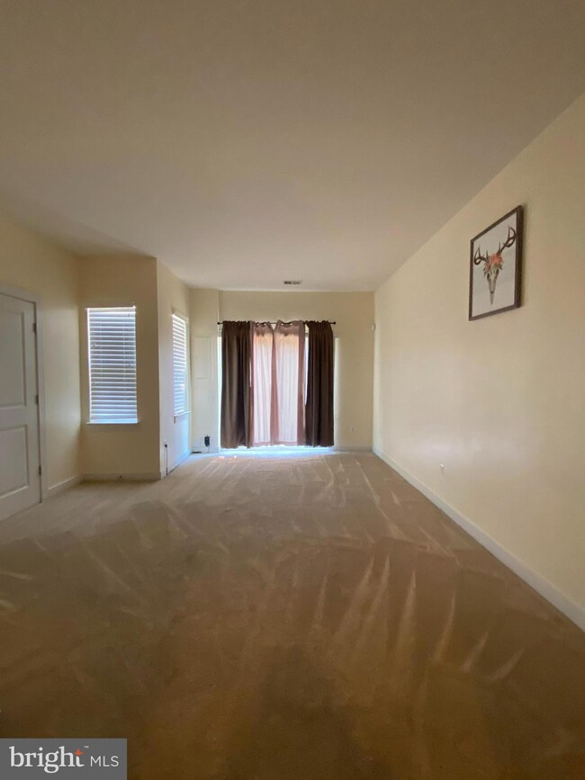107 Shamrock Dr unit 4114, Stafford, VA 22556 - photo 5