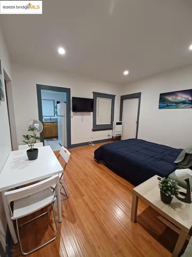 734 25th St, Oakland, CA 94612 - photo 5