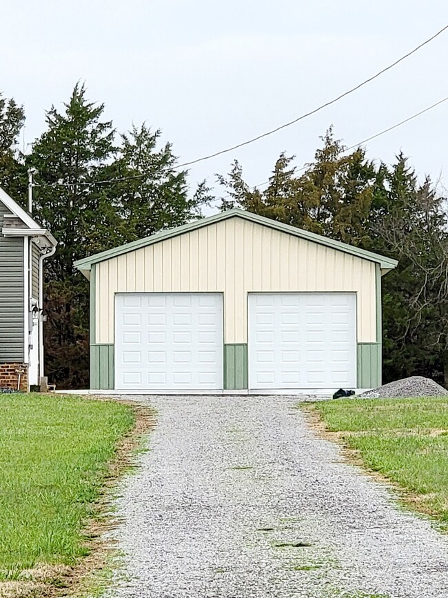 115 Qualls Ln, Shelbyville, TN 37160 - photo 5