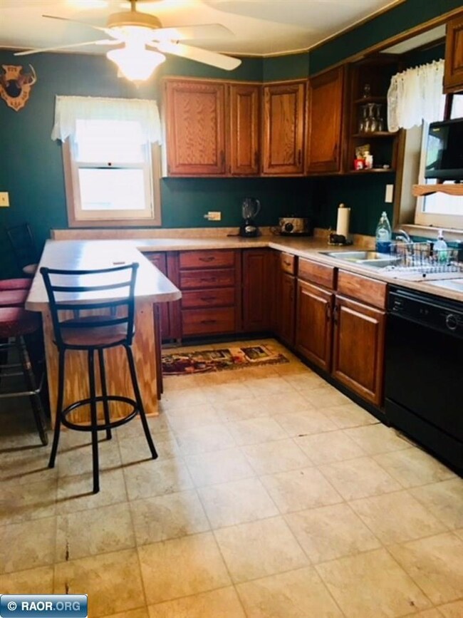 10993 W Toivola Rd, Meadowlands, MN 55765 - photo 5