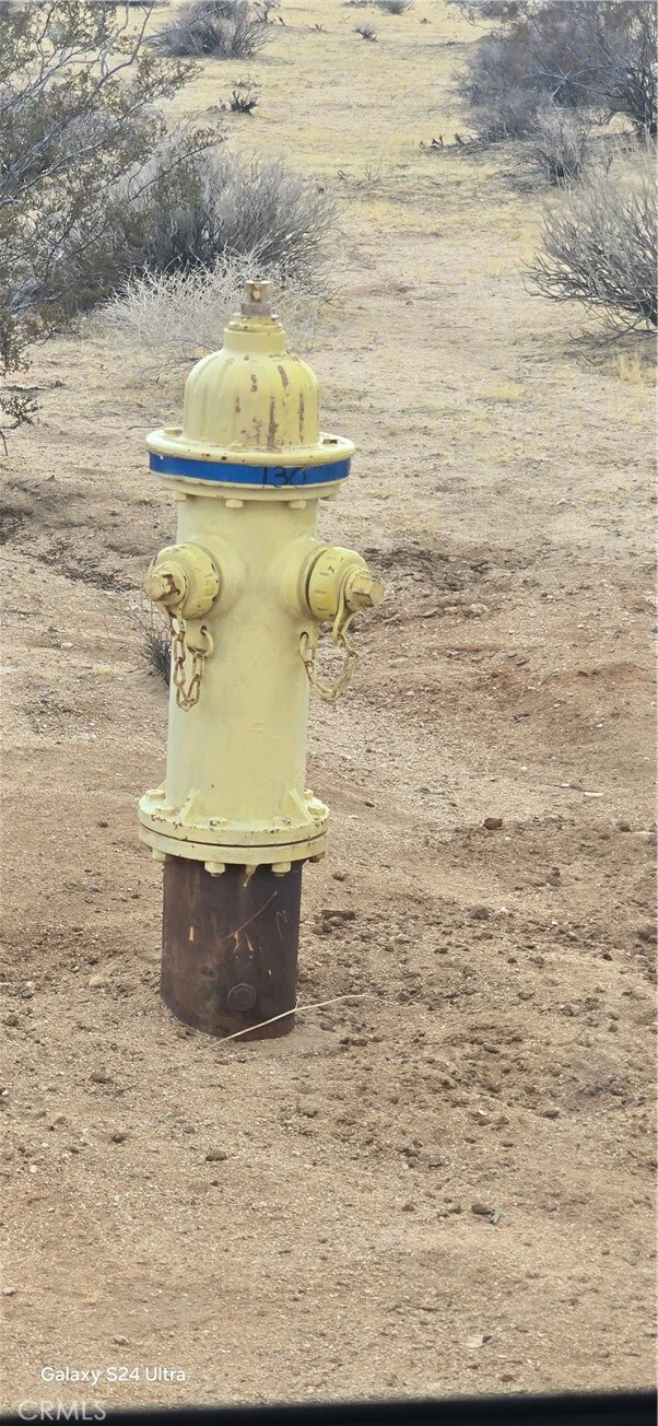 0 Handley Rd unit OC25004576, Landers, CA 92285 - photo 7