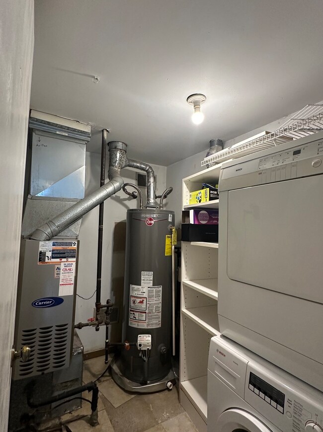 1021 Perry Dr, Algonquin, IL 60102 - photo 6