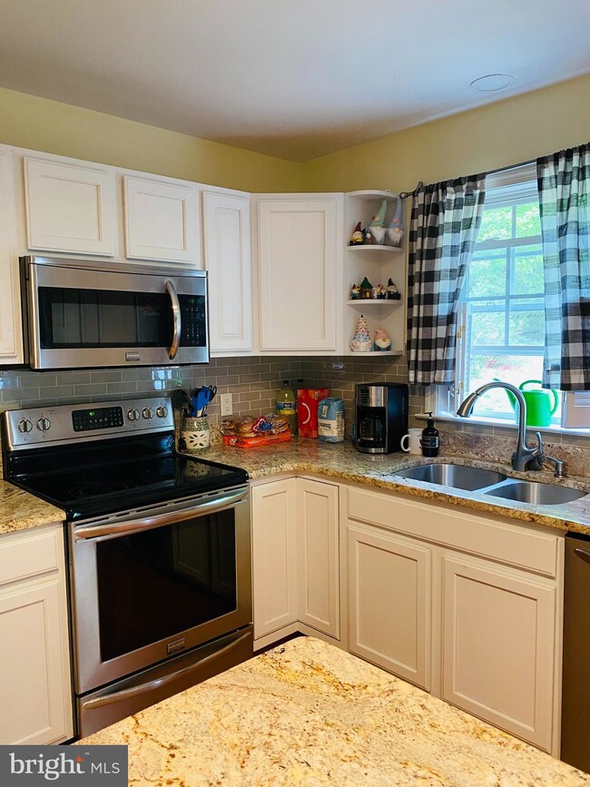 61 Quarry Rd, Stafford, VA 22554 - photo 6