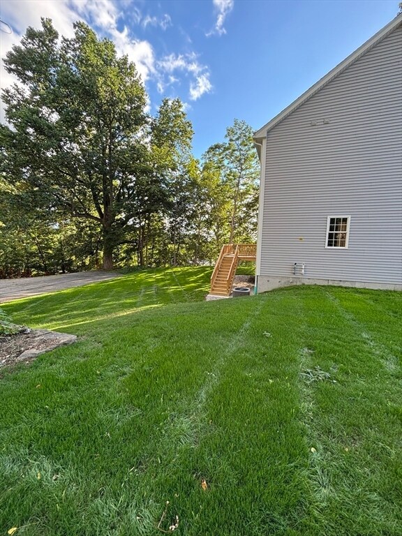 26 1/2 Cherry St, Spencer, MA 01562 - photo 5