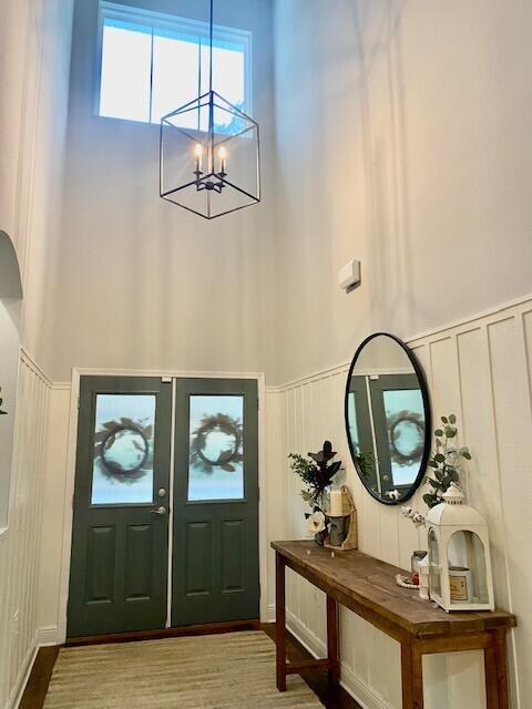 20 Foot Foyer Ceiling