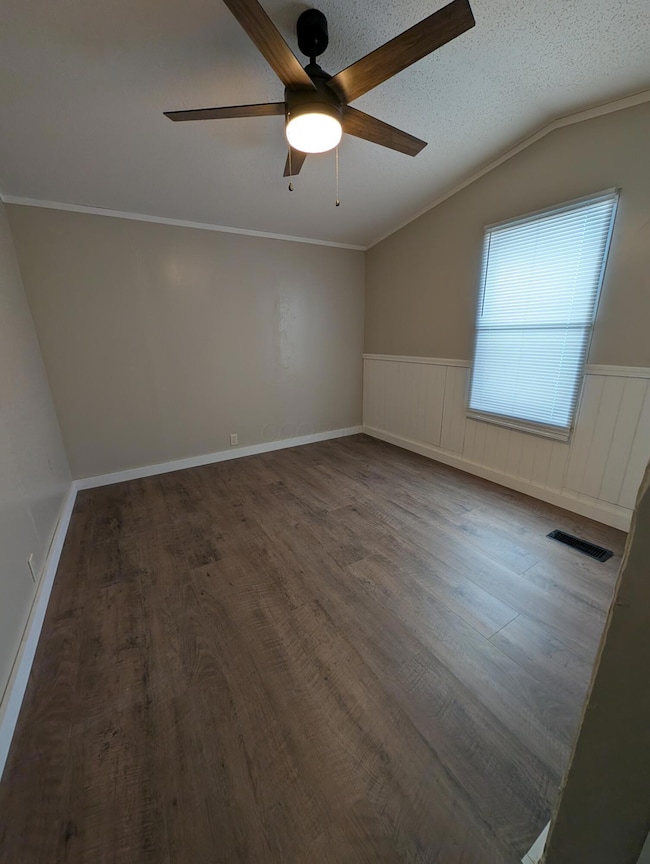 36 West St, Caledonia, OH 43314 - photo 6