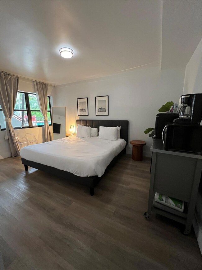 2100 NE 33rd Ave unit GS A, Fort Lauderdale, FL 33305 - photo 4