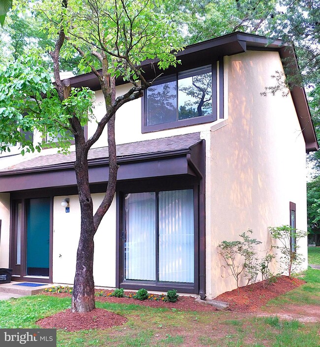 2241 Cartwright Place, Reston, VA 20191 - photo 2