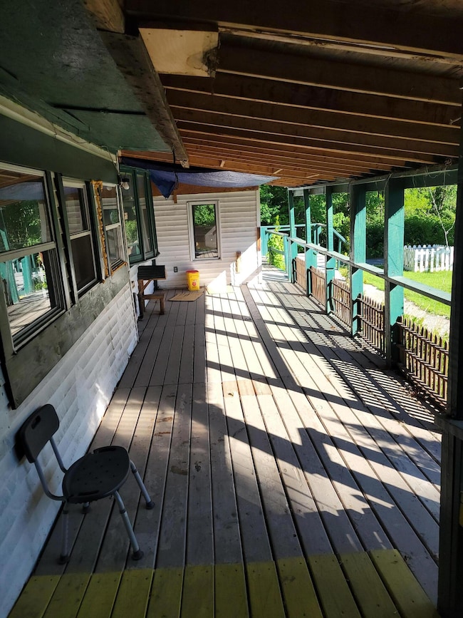 109 Harrison Ave, Gardiner, ME 04345 - photo 5