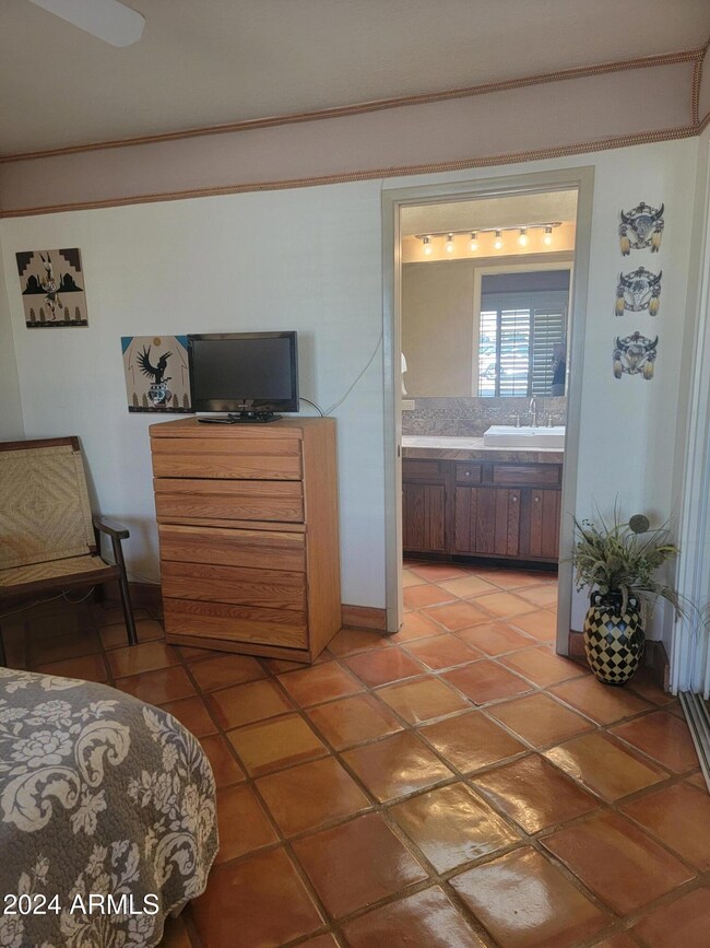 859 bedroom, going to bathroom