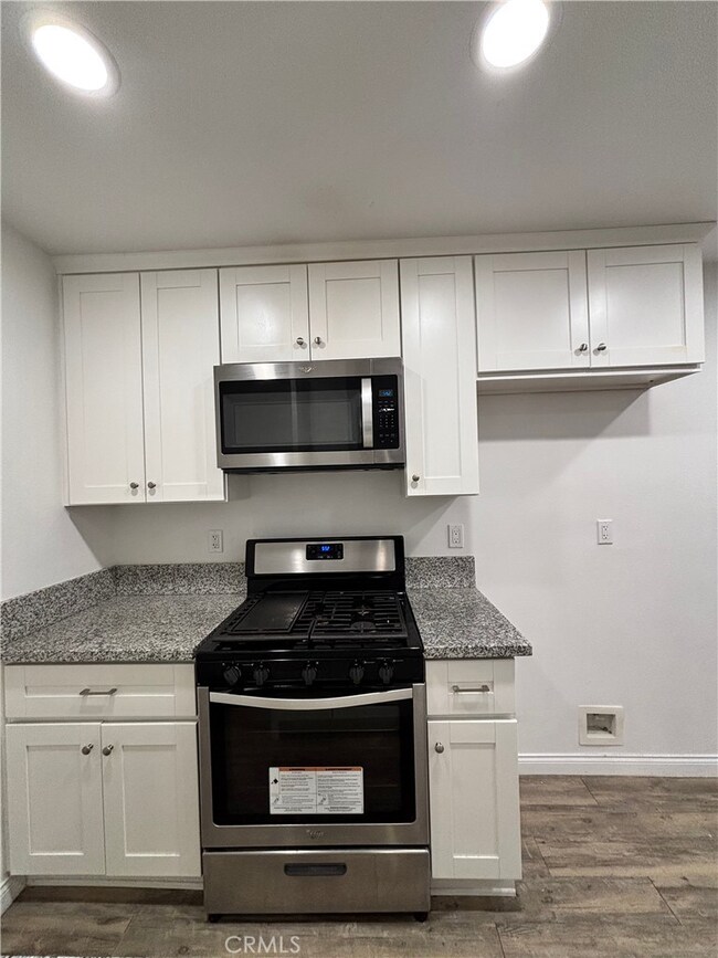 657 Scott Place unit 10, Glendora, CA 91740 - photo 5