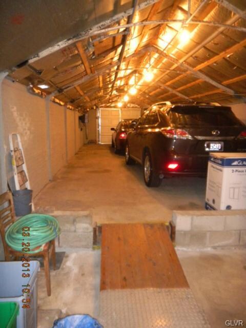 1114 W Washington St, Allentown, PA 18102 - photo 6