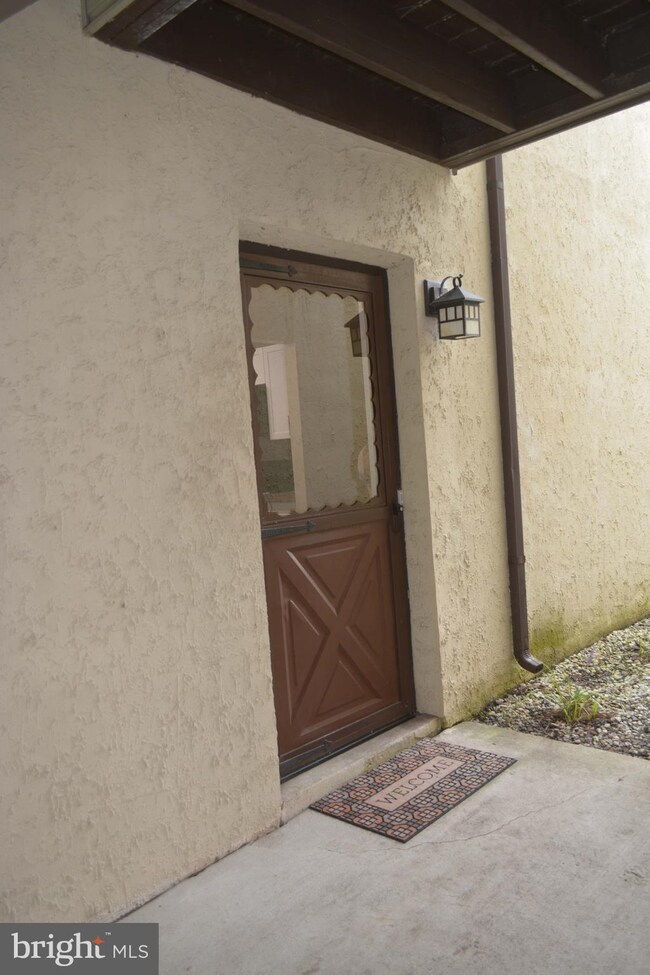 23 A E Daisy Ln unit A, Mount Laurel, NJ 08054 - photo 3