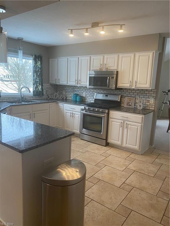 Newly updated kitchen with granite countertops