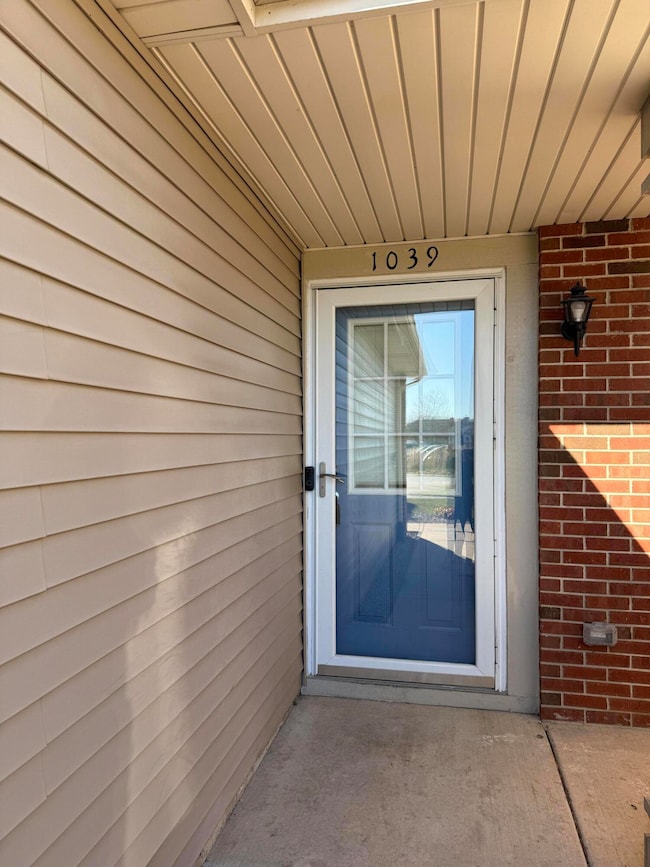 1039 Summertime Ct, Dyer, IN 46311 - photo 3