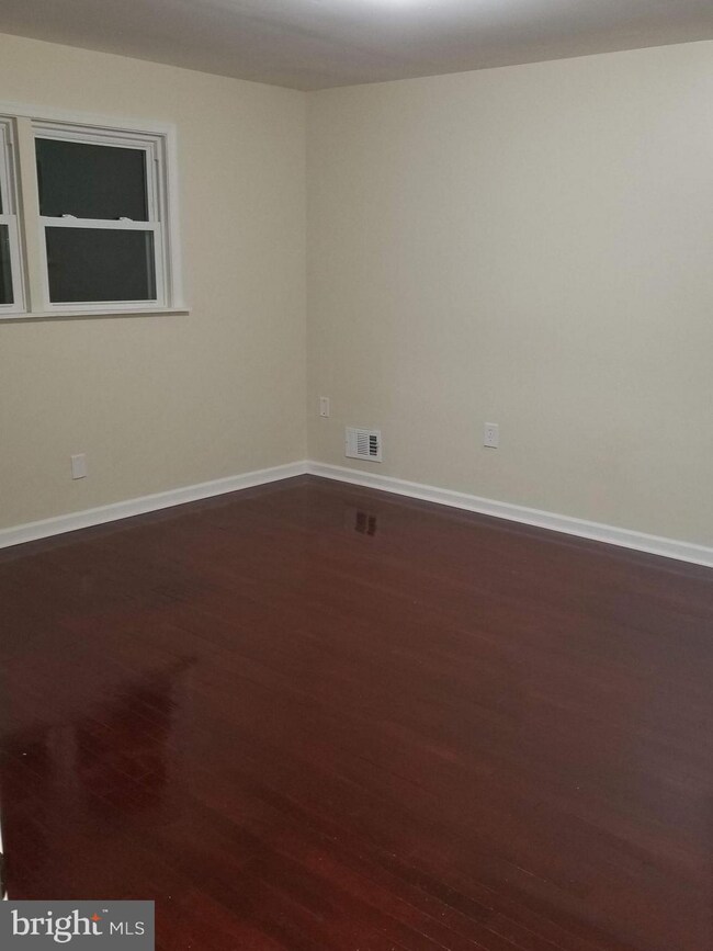 7003 Paris Rd, Gwynn Oak, MD 21207 - photo 4