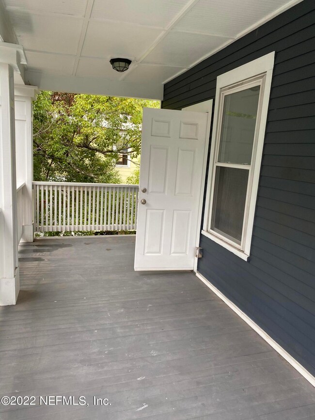 BD9D45BA-DBD3-4841-BBBE-81B6F5AE8CC6