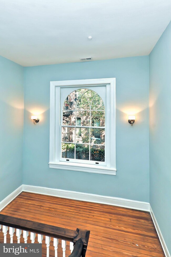 1929 19th St NW unit 5, Washington, DC 20009 - photo 3