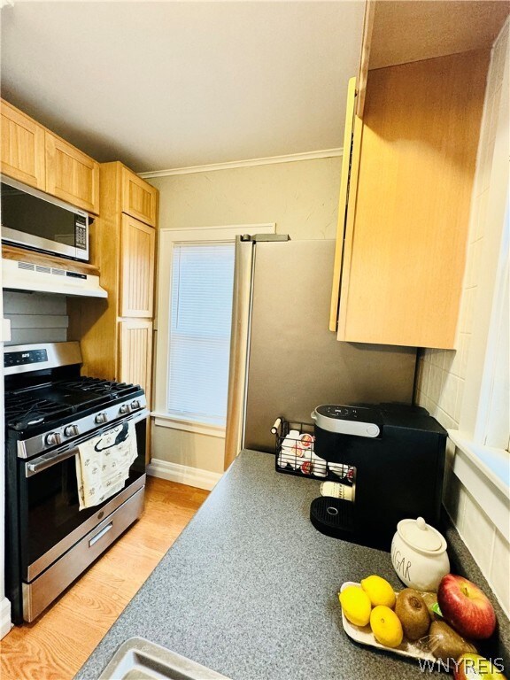 253 Oelkers St, North Tonawanda, NY 14120 - photo 5