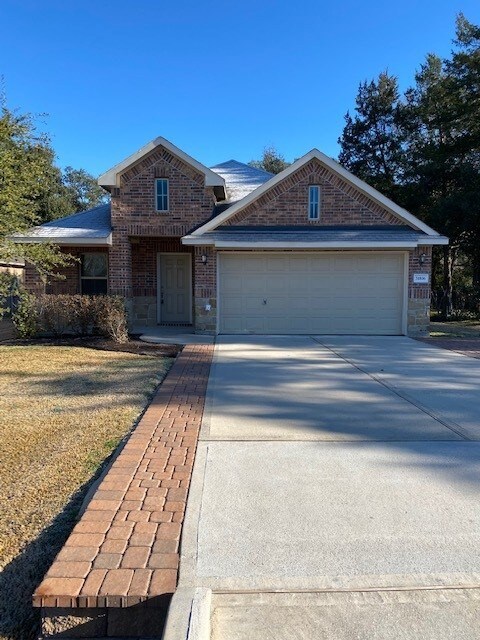 31806 Ironwood Dr, Waller, TX 77484 - photo 2