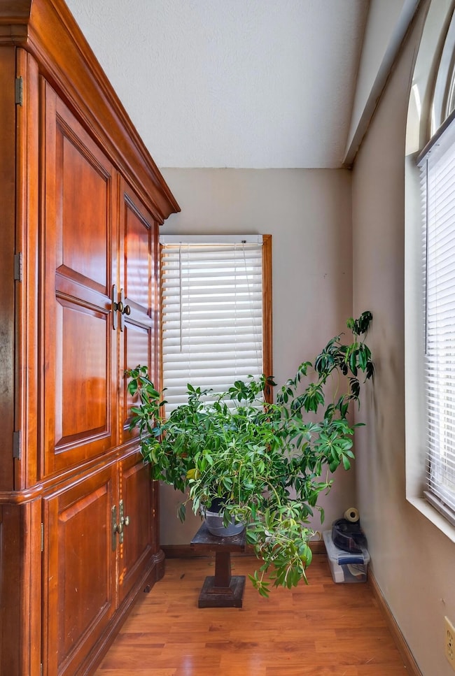 3126 4th Ave, Council Bluffs, IA 51501 - photo 6