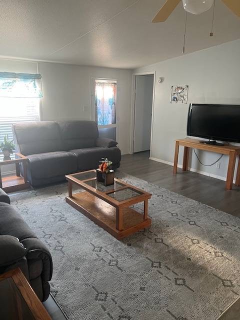 824 Pleasantview Dr, Auburndale, FL 33823 - photo 2