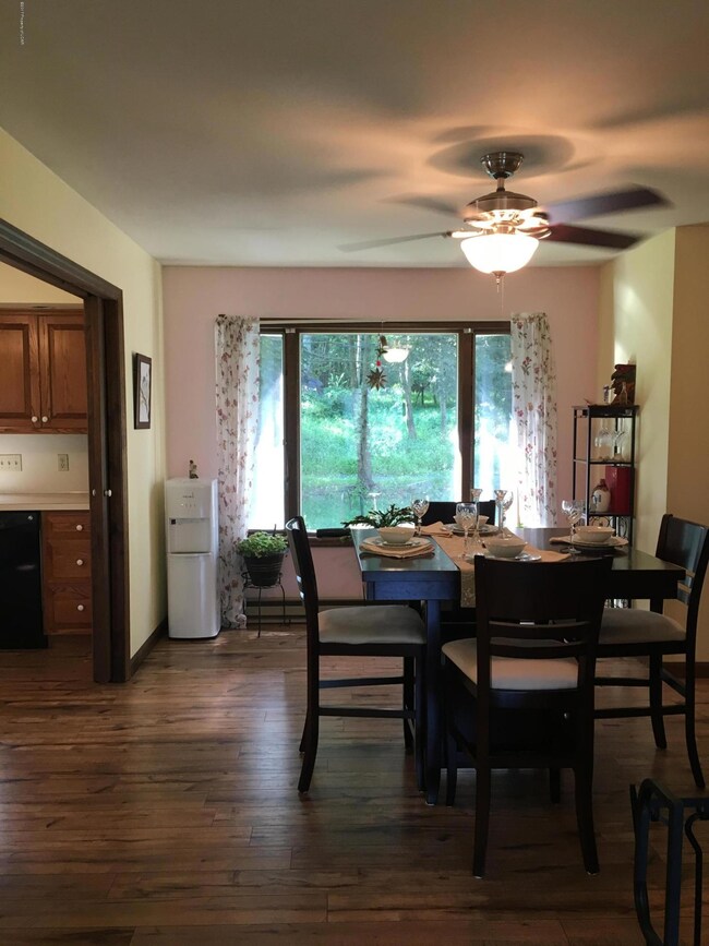 98 School Ln, Sugarloaf, PA 18249 - photo 6