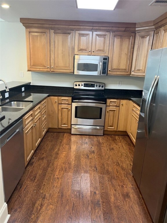 All stainless appliances