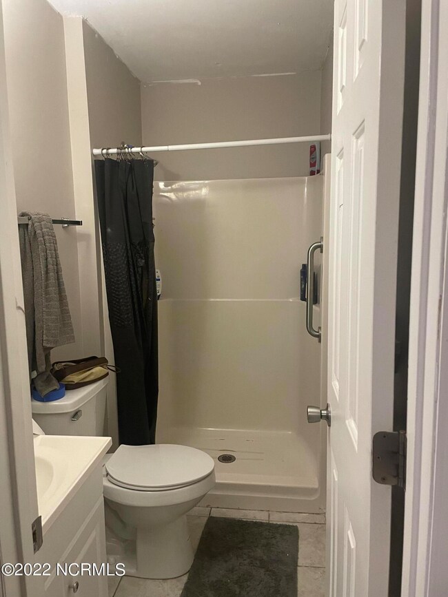 1306 Kevin Ct, Jacksonville, NC 28546 - photo 3