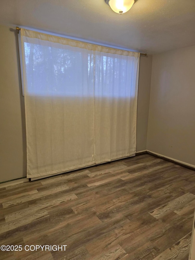 49573 Miller Loop Rd unit Lower, Kenai, AK 99611 - photo 4