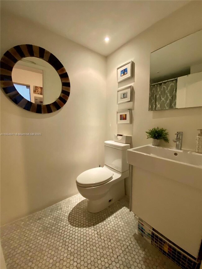 Downstairs bathroom & shower