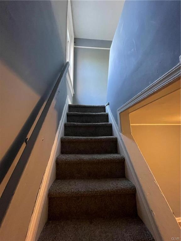 509 N Railroad St, Allentown, PA 18102 - photo 7