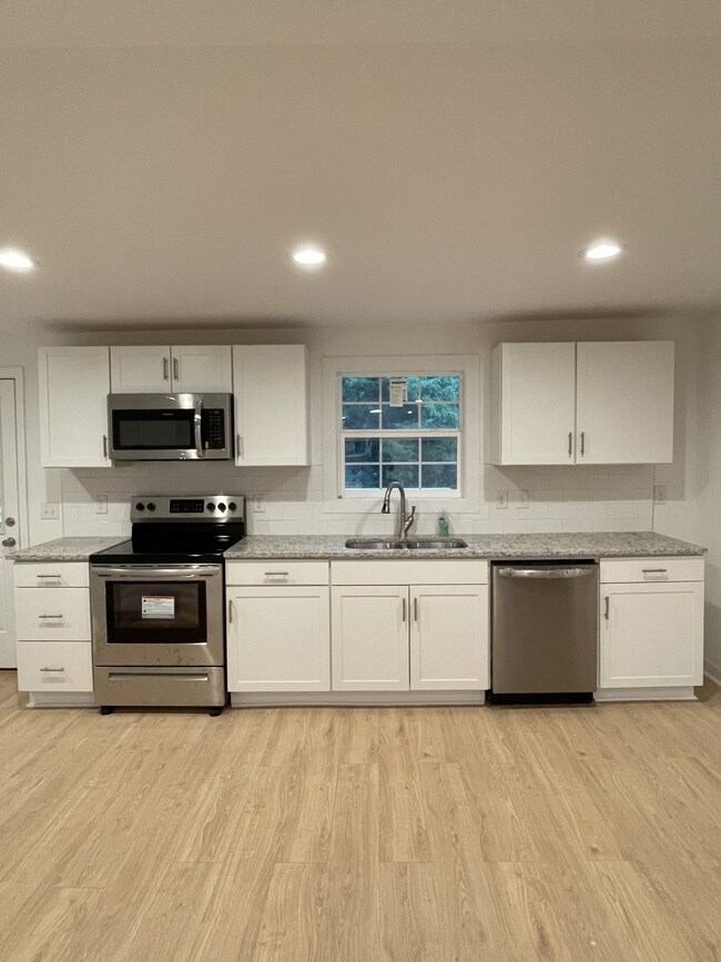 520 Oak St, Shelbyville, TN 37160 - photo 5