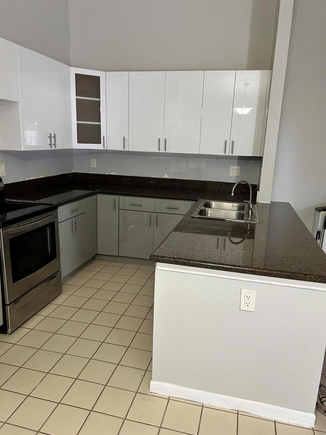 1158 Summit Trail Cir unit D, West Palm Beach, FL 33415 - photo 3