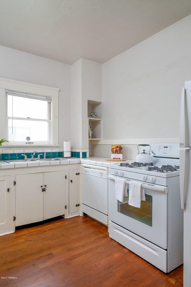 2104 E 7th St, Tucson, AZ 85719 - photo 4