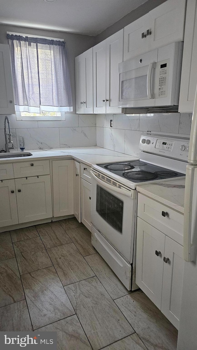 5226 Burton St unit ST, Philadelphia, PA 19124 - photo 4