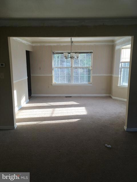 7217 Willow Hill Dr, Capitol Heights, MD 20743 - photo 3