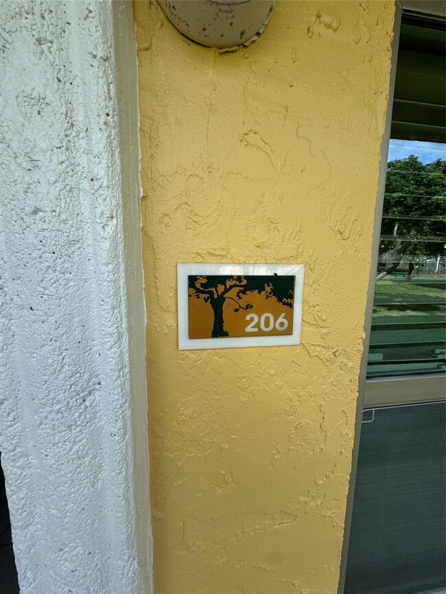 5156 NE 6th Ave unit 206, Fort Lauderdale, FL 33334 - photo 7