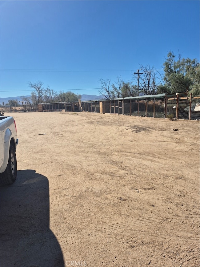 47330 Silver Valley Rd, Newberry Springs, CA 92365 - photo 4