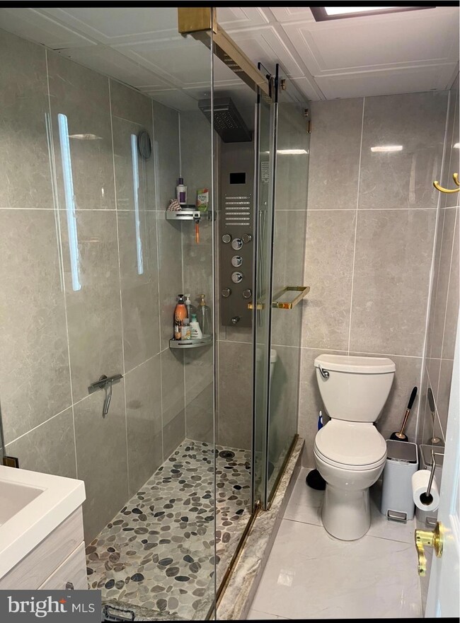 Radnor House unit 530, Bryn Mawr, PA 19010 - photo 4