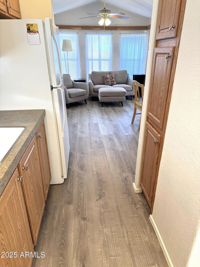 511 E Pueblo Del Sol, Florence, AZ 85132 - photo 7