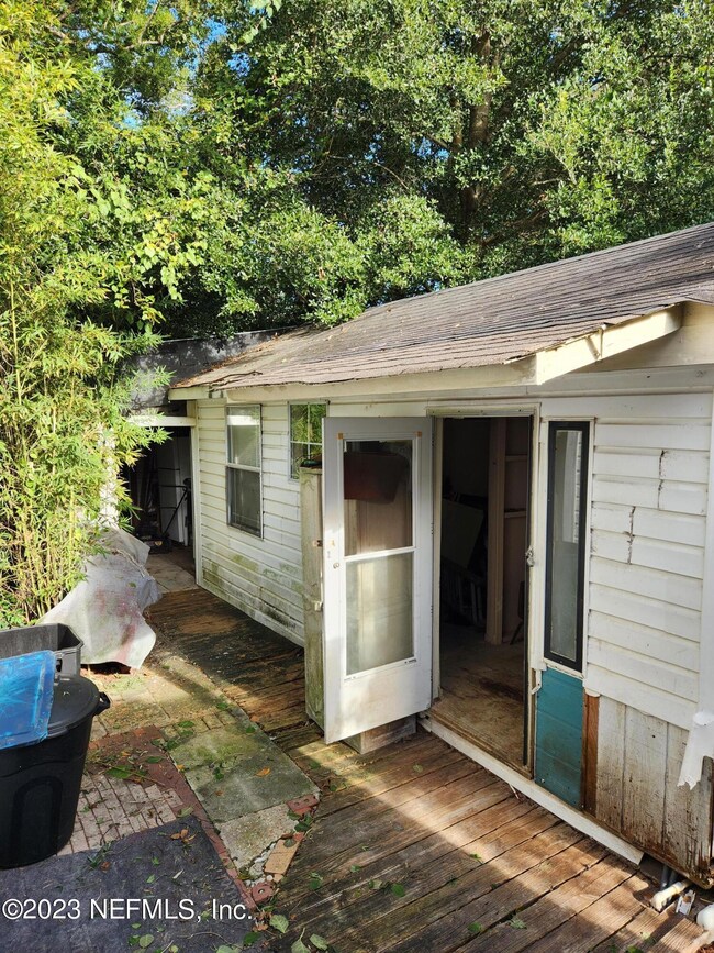 2737 Lake Shore Blvd, Jacksonville, FL 32210 - photo 4